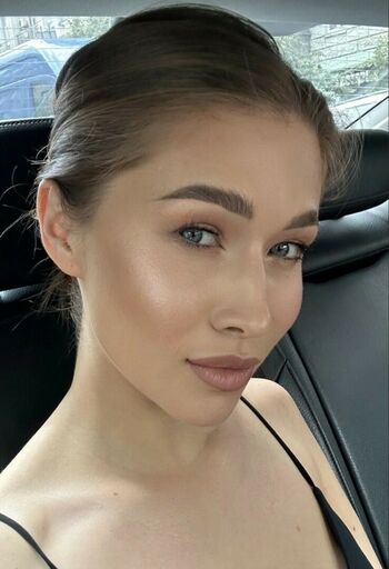 Ailona