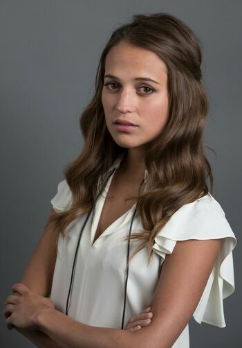 Alicia Vikander
