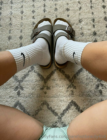 barefootbeauty416