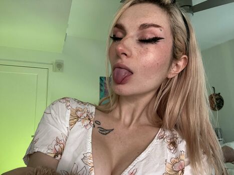 Busy B ASMR