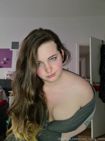 crazy_curvy_melii