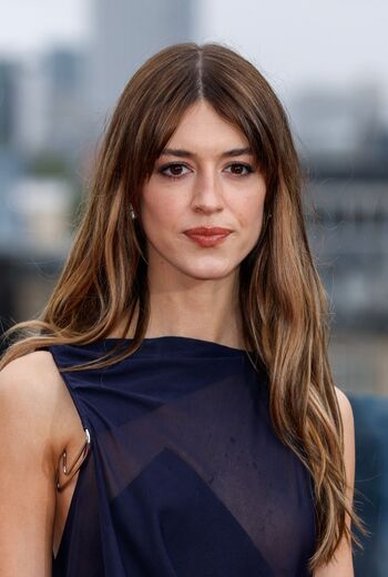 Daisy Edgar-Jones