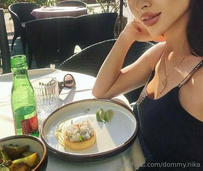 dommy.nika