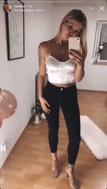 inaacoladaa