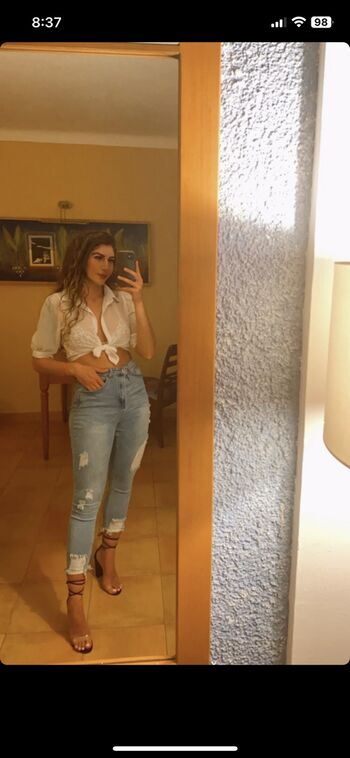 Itzel25_