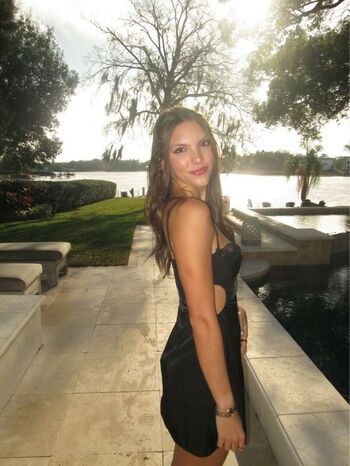 Jackie Aron