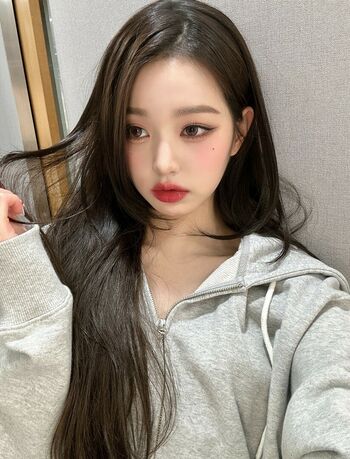 Jang Won-young