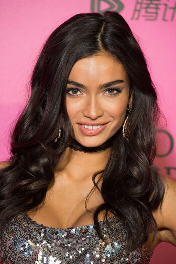 Kelly Gale