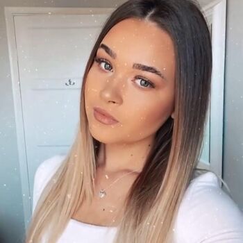 Kirsty D