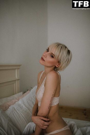 Lara Helmrich