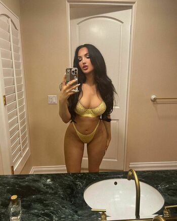 Natalie Halcro