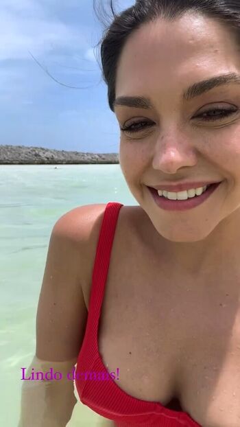 Thais Fersoza
