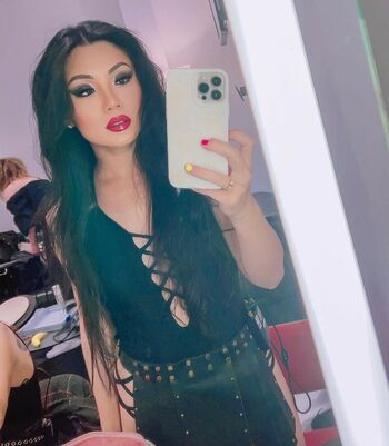 Tina Guo