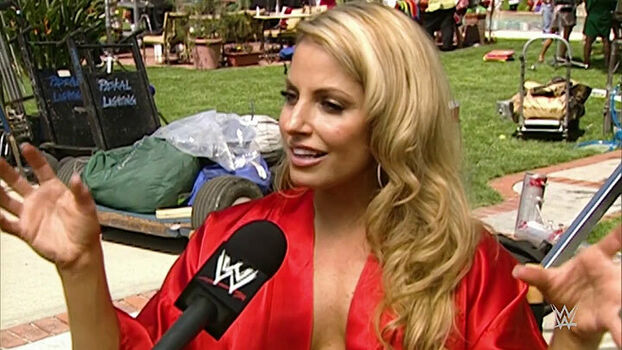 Trish Stratus