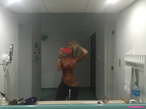 Alexandra Cooper
